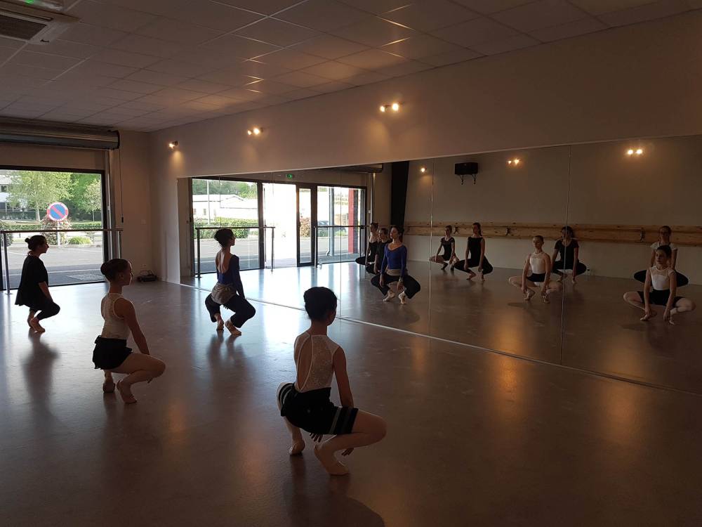 cole de danse_STUDIO-Libre-À-CORPS_Saint-Pierre-du-Mont (14)