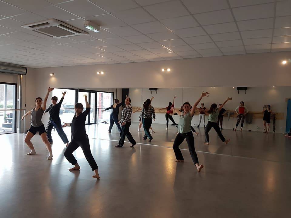 cole de danse_STUDIO-Libre-À-CORPS_Saint-Pierre-du-Mont (7)