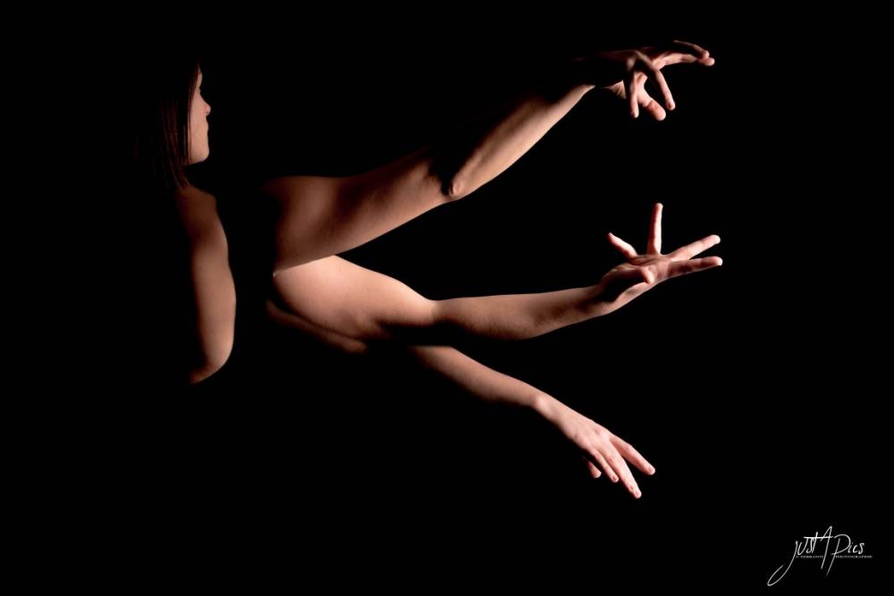 cole de danse_STUDIO-Libre-À-CORPS_Saint-Pierre-du-Mont (30)